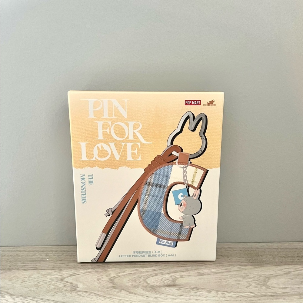Pop Mart The Monsters Pin For Love Series Letter Pendant - D - Picture 2 of 7